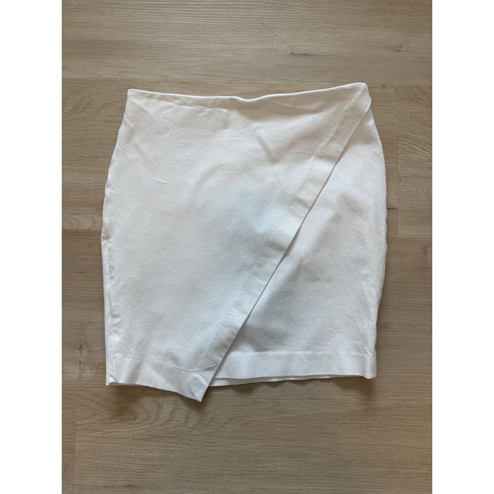 Banana Republic Women’s White Mini Pencil Skirt Size 2 Stretchy